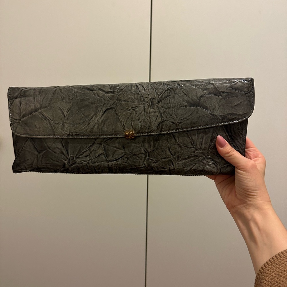 STEVEN by Steve Madden clutch. Dark green with golden detail. NEW WITH TAG